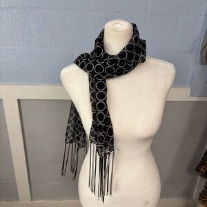 Scarf Ladies Circle Pattern Black White 6” by 63” Fringe ends Classic Streetwear